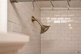 50 Catherine St, Port Lavaca, TX 77979 - Photo 24