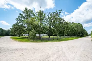 400 Coway Rd, Livingston, TX 77532 - Photo 1