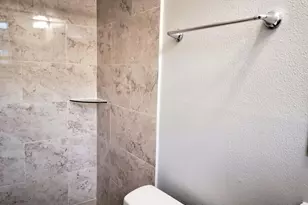 5527 Darnell St, Houston, TX 77096 - Photo 26