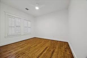 401 W 21 St St, Houston, TX 77008 - Photo 32