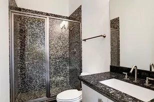 4218 Gibson St, Houston, TX 77007 - Photo 14