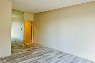 2475 Underwood St, Houston, TX 77030 - Photo 4