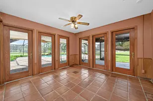 3022 Grace Ln, Highlands, TX 77562 - Photo 14