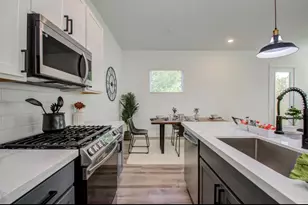 778 W Tidwell Rd, Houston, TX 77091 - Photo 12
