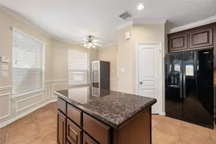 2632 Couch St, Houston, TX 77008 - Photo 14
