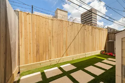 2632 Couch Street, Houston, TX 77008 - Photo 30