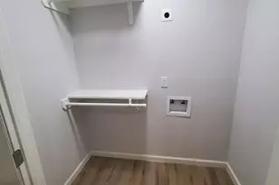 627 Glenburnie Dr, Houston, TX 77022 - Photo 16