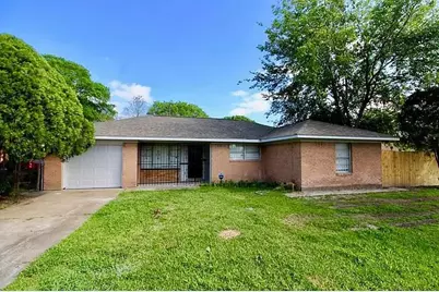 627 Glenburnie Drive, Houston, TX 77022 - Photo 1