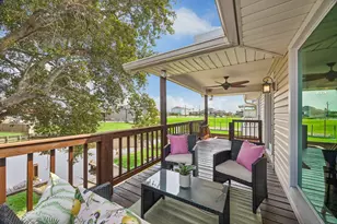 161 Barracuda St, Hitchcock, TX 77563 - Photo 18