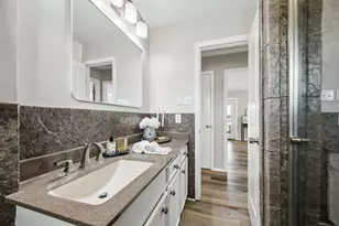 161 Barracuda St, Hitchcock, TX 77563 - Photo 14