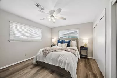 161 Barracuda Street, Hitchcock, TX 77563 - Photo 16