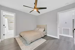 5122 Braesheather Dr, Houston, TX 77096 - Photo 18