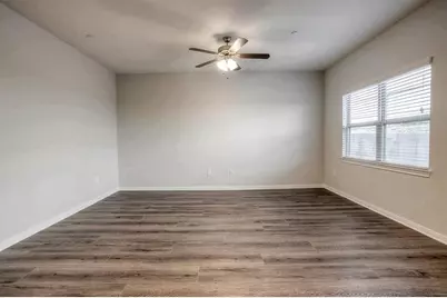 1419 Avenue N #2, Huntsville, TX 77340 - Photo 6