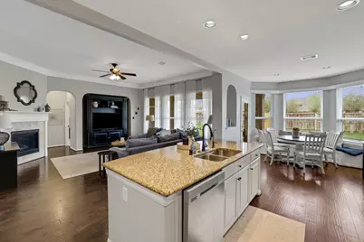 13226 Spurlin Meadow Drive, Tomball, TX 77377 - Photo 8