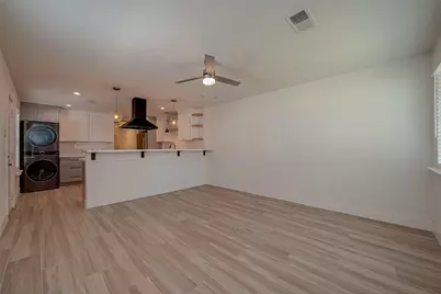915 Adele Street, Houston, TX 77009 - Photo 6