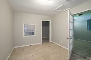 11151 Spottswood Dr, Houston, TX 77016 - Photo 12