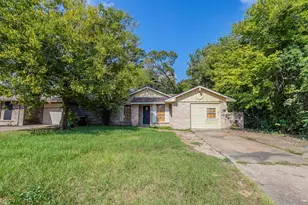 11151 Spottswood Dr, Houston, TX 77016 - Photo 1