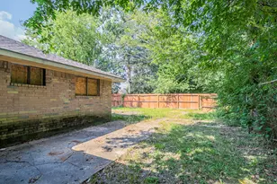 11151 Spottswood Dr, Houston, TX 77016 - Photo 26