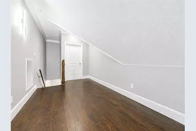 200 Creekside Court, Sealy, TX 77474 - Photo 32