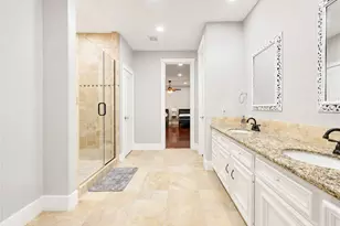 200 Creekside Ct, Sealy, TX 77474 - Photo 18