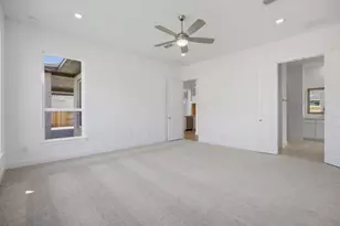 8926 Hampshire Oaks Dr, Cypress, TX 77433 - Photo 16