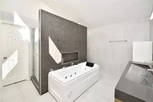 3203 E Rangecrest Pl, Sugar Land, TX 77479 - Photo 28