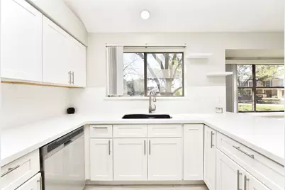 3203 E Rangecrest Place, Sugar Land, TX 77479 - Photo 14