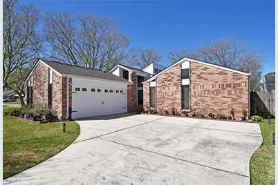 3203 E Rangecrest Place, Sugar Land, TX 77479 - Photo 2