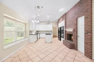 9223 Symphonic Ln, Houston, TX 77040 - Photo 18