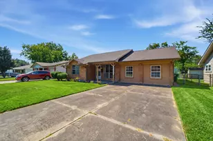 315 Ishmeal St, Houston, TX 77091 - Photo 2