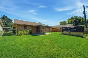 315 Ishmeal St, Houston, TX 77091 - Photo 20