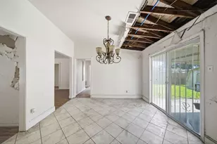315 Ishmeal St, Houston, TX 77091 - Photo 10