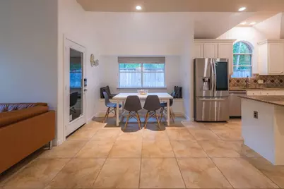 6 Avenswood Place, The Woodlands, TX 77382 - Photo 6