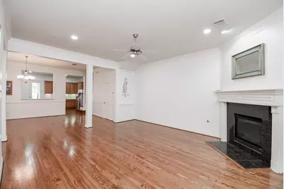 155 White Drive, Bellaire, TX 77401 - Photo 2