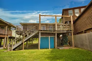 876 County Rd 298, Sargent, TX 77414 - Photo 26