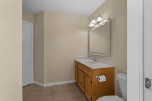 3337 Bridgette Ln, Mont Belvieu, TX 77523 - Photo 28