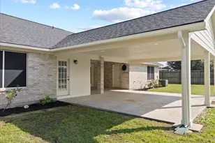 3337 Bridgette Ln, Mont Belvieu, TX 77523 - Photo 34