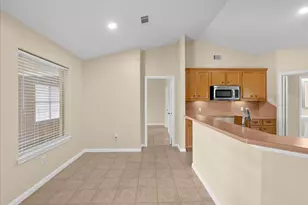 3337 Bridgette Ln, Mont Belvieu, TX 77523 - Photo 12