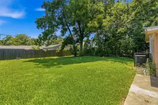 10227 Glenmawr Dr, Houston, TX 77075 - Photo 24