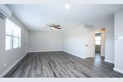 5201 Crawford Street #7, Houston, TX 77004 - Photo 4
