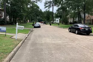 1011 Misty Lea Ln, Houston, TX 77090 - Photo 18