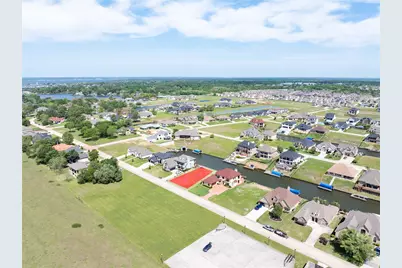 10808 Bourbon Street, Willis, TX 77318 - Photo 24