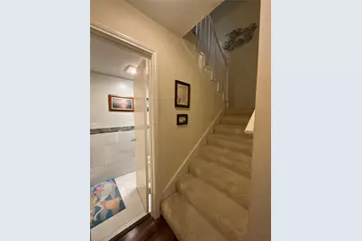 702 N Holiday Drive #4, Galveston, TX 77550 - Photo 2