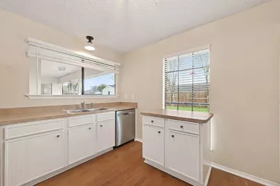 1914 Landmark Drive, Richmond, TX 77406 - Photo 16