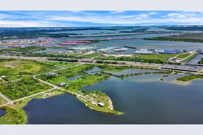 17427 Moreland Drive, Channelview, TX 77530 - Photo 32