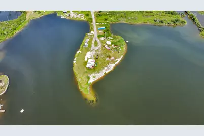 17427 Moreland Drive, Channelview, TX 77530 - Photo 14