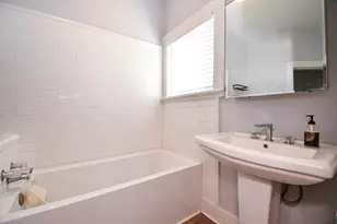 501 S Wharton St, El Campo, TX 77437 - Photo 18