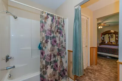 310 W Hartel Street, Sour Lake, TX 77659 - Photo 18