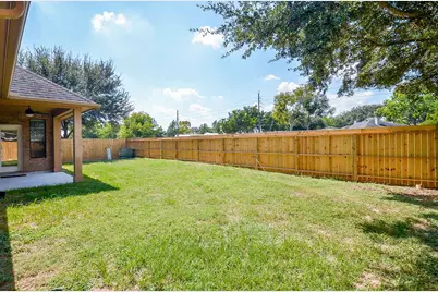 614 Coggins Point Way, Sugar Land, TX 77479 - Photo 34