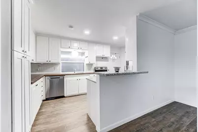 6338 Crab Orchard Road, Houston, TX 77057 - Photo 16